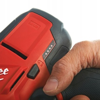 MILWAUKEE SUBKOMPAKTOWA PIŁA SZABLASTA M12 CHZ-0 12V