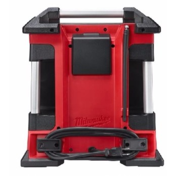 MILWAUKEE M 18RC-0 RADIO ŁADOWARKA BLUETOOTH 40W