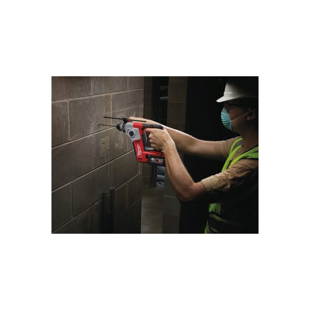 MILWAUKEE M18 BH-402X MŁOTOWIERTARKA SDS-PL 2x 4Ah