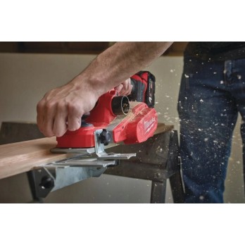 MILWAUKEE M18 BP-0 STRUG STRUGARKA