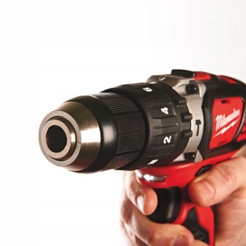 MILWAUKEE M18 BPD-202C WKRĘTARKA UDAROWA 2 x 2Ah