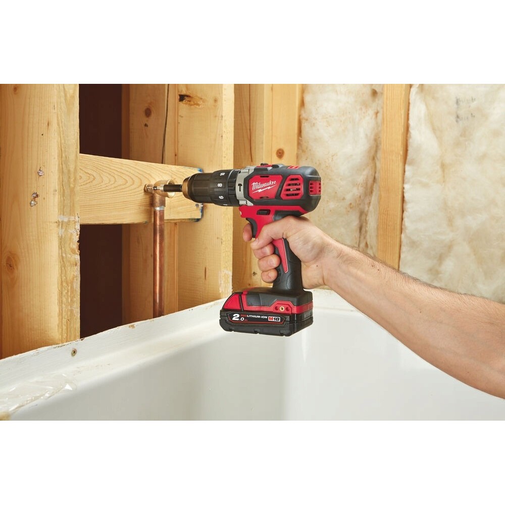 MILWAUKEE M18 BPD-202C WKRĘTARKA UDAROWA 2 x 2Ah