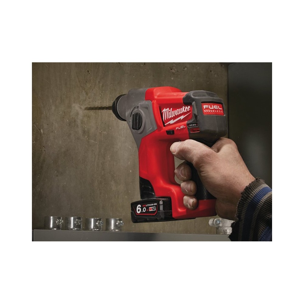 MILWAUKEE M12 CH-602X MŁOTOWIERTARKA SDS-PLUS 2x6Ah