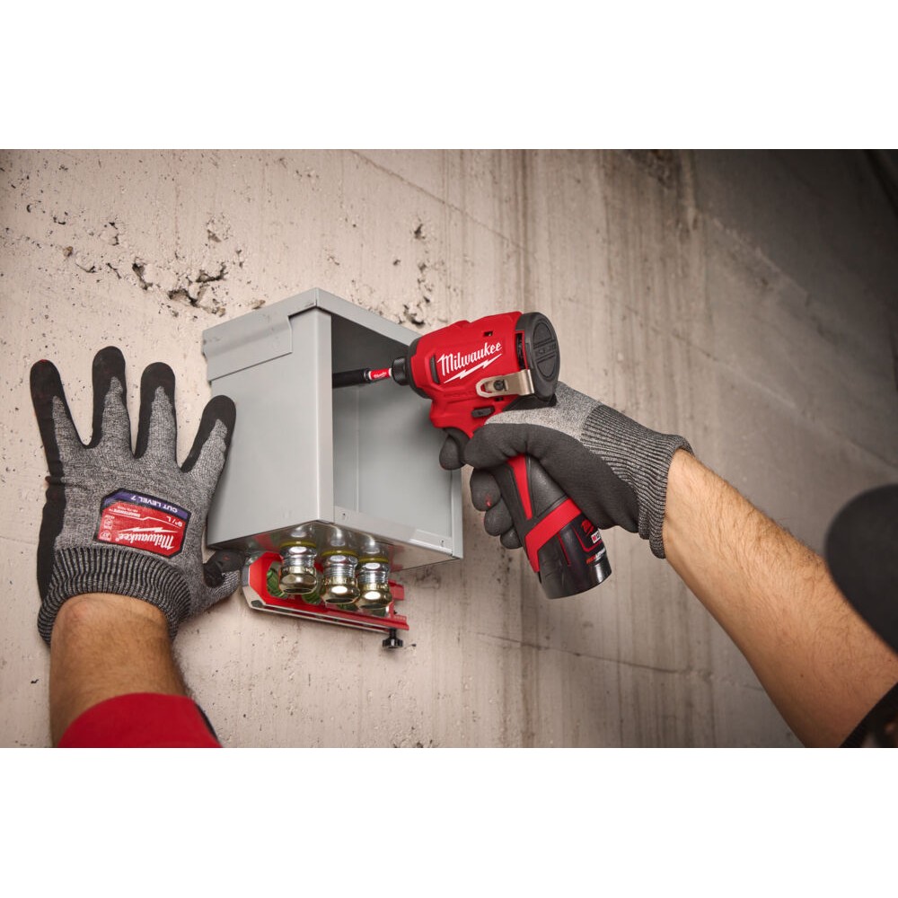 OFERTA PROMOCYJNA MILWAUKEE KOMPAKTOWA BEZSZCZOTKOWA ZAKRĘTARKA UDAROWA M12 BLIDRC-301