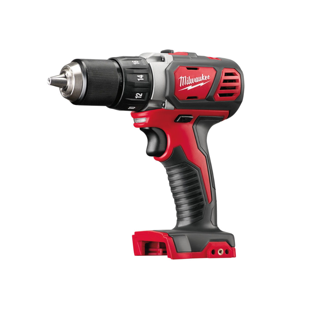 OFERTA PROMOCYJNA MILWAUKEE KOMPAKTOWA WIERTARKO-WKRĘTARKA M18 BDD-0 AKUMULATOR 2.0Ah