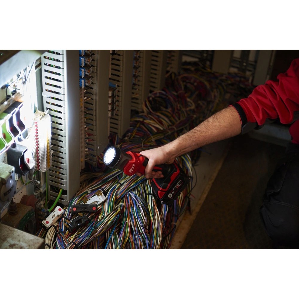 MILWAUKEE LATARKA LAMPA LED M18 TLED-0 18V BEZ OPAKOWANIA