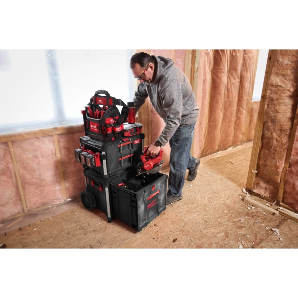 MILWAUKEE SZUFLADA NA KÓŁKACH SKRZYNIA PACKOUT UDŹWIG 68KG 113KG
