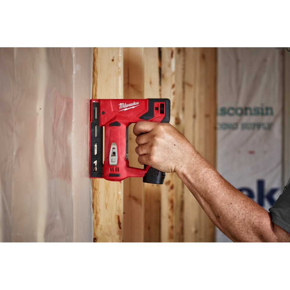 MILWAUKEE M12 BST-0 ZSZYWACZ AKUMUALTOROWY 12V ZSZYWKI 4200 SZT.