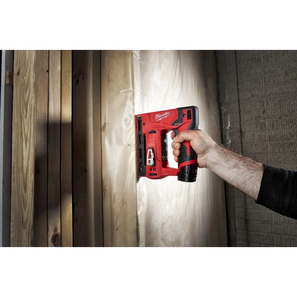 MILWAUKEE M12 BST-0 ZSZYWACZ AKUMUALTOROWY 12V ZSZYWKI 4200 SZT.