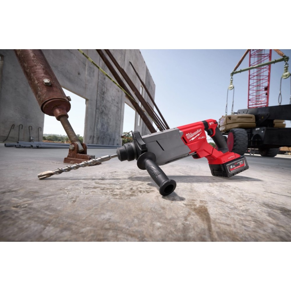 MILWAUKEE ODSYSACZ PYŁU DO MŁOTA M18 32MM SDS-PLUS Z RĘKOJEŚCIĄ D I AUTOPUL