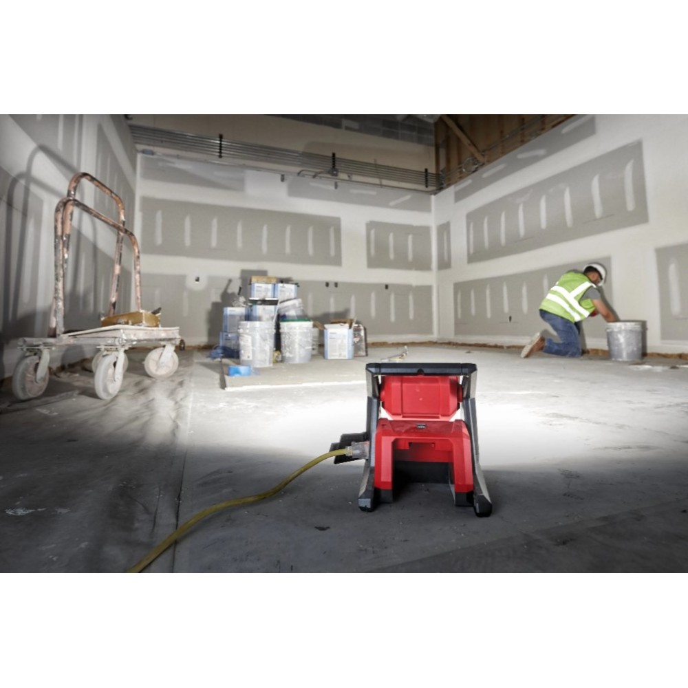 MILWAUKEE M18 HOAL-0 LAMPA DO OŚWIETLANIA