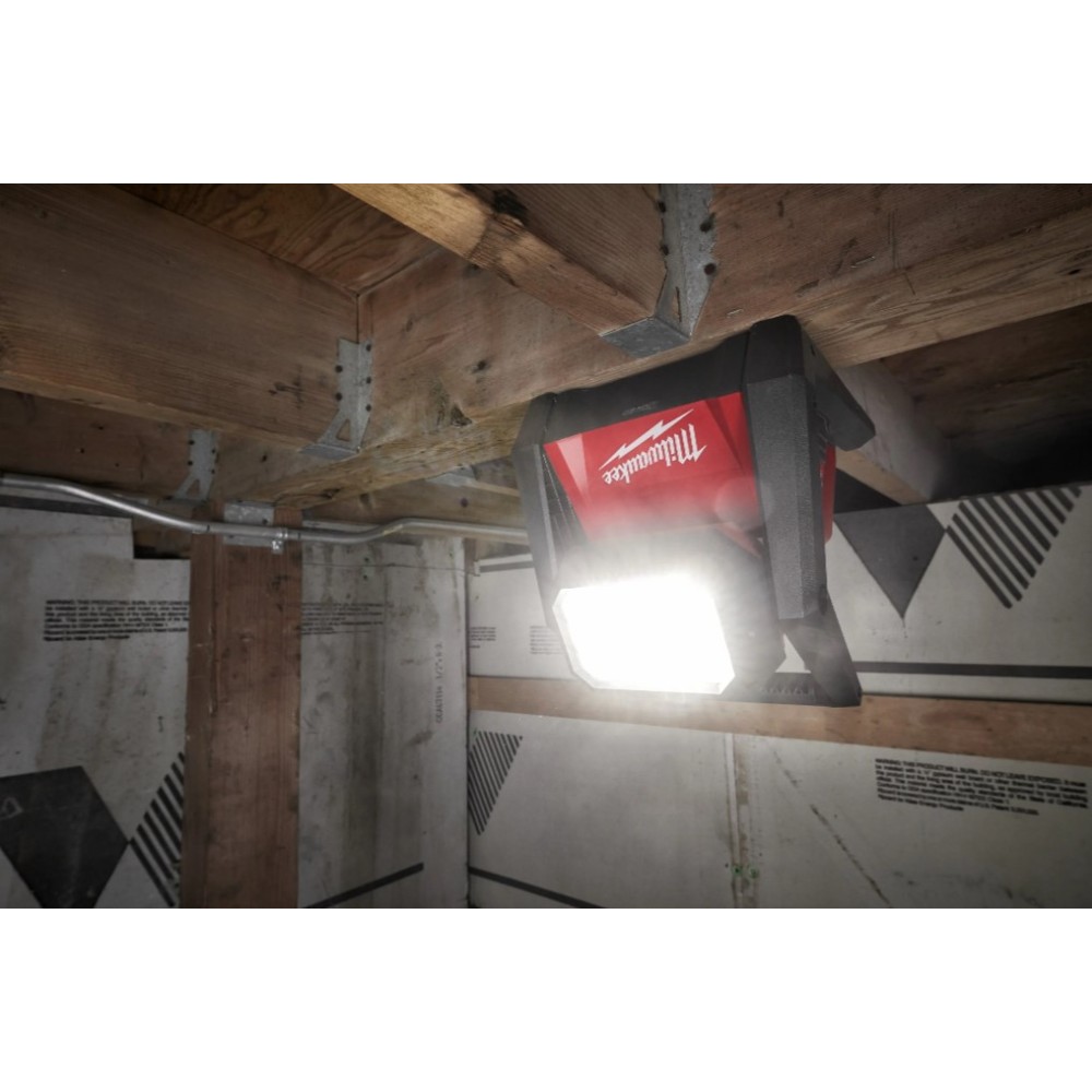 MILWAUKEE M18 HOAL-0 LAMPA DO OŚWIETLANIA