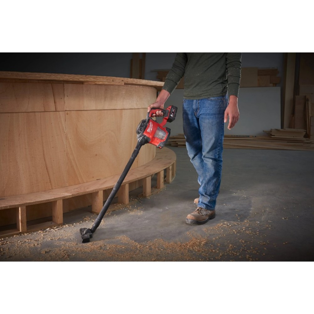 MILWAUKEE M18 CV-0 KOMPAKTOWY ODKURZACZ RĘCZNY 18V