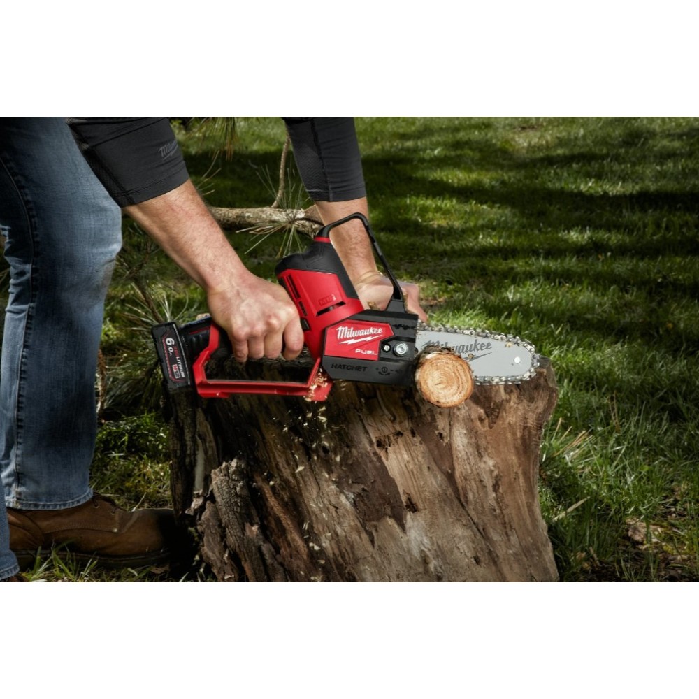 MILWAUKEE ZESTAW PIŁA ŁAŃCUCHOWA DO GAŁĘZI M12 FHS-602X