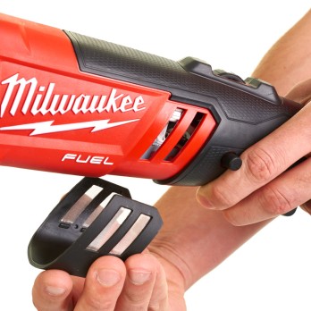 MILWAUKEE POLERKA AKUMULATOROWA M18 FAP180-502X