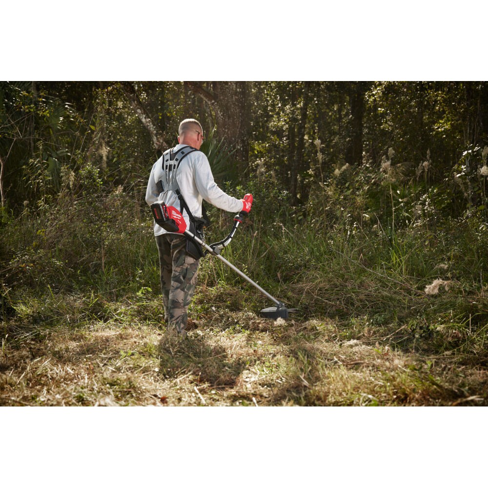 MILWAUKEE PODKASZARKA M18 FBCU-802 W ZESTAWIE