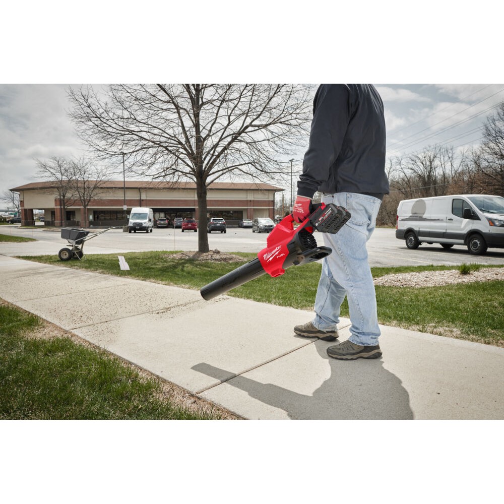 MILWAUKEE DMUCHAWA AKUMULATOROWA 233KM\H M18 F2BL-802