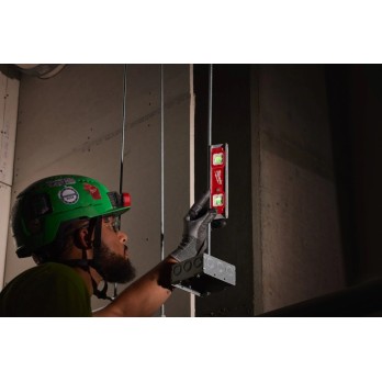 MILWAUKEE POZIOMICA LED PODŚWIETLANA LIBELLA MAGNETYCZNA TORPEDO 23CM