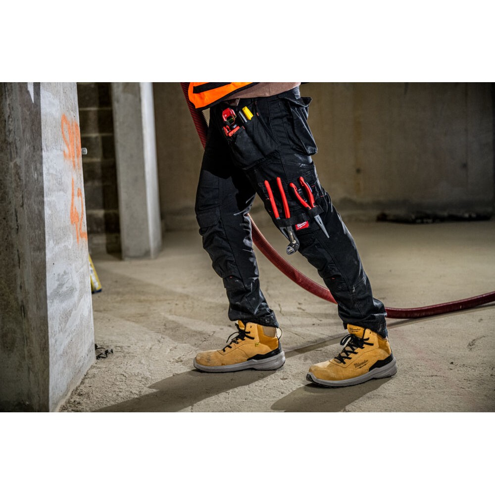 MILWAUKEE SPODNIE ROBOCZE FREEFLEX CZARNE WP BL