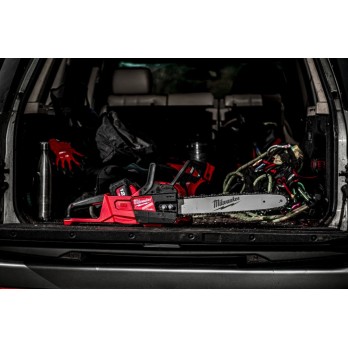 OFERTA PROMOCYJNA MILWAUKEE PILARKA ŁAŃCUCHOWA 40CM M18 FCHS-122 + 2x M18 8.0Ah FORGE