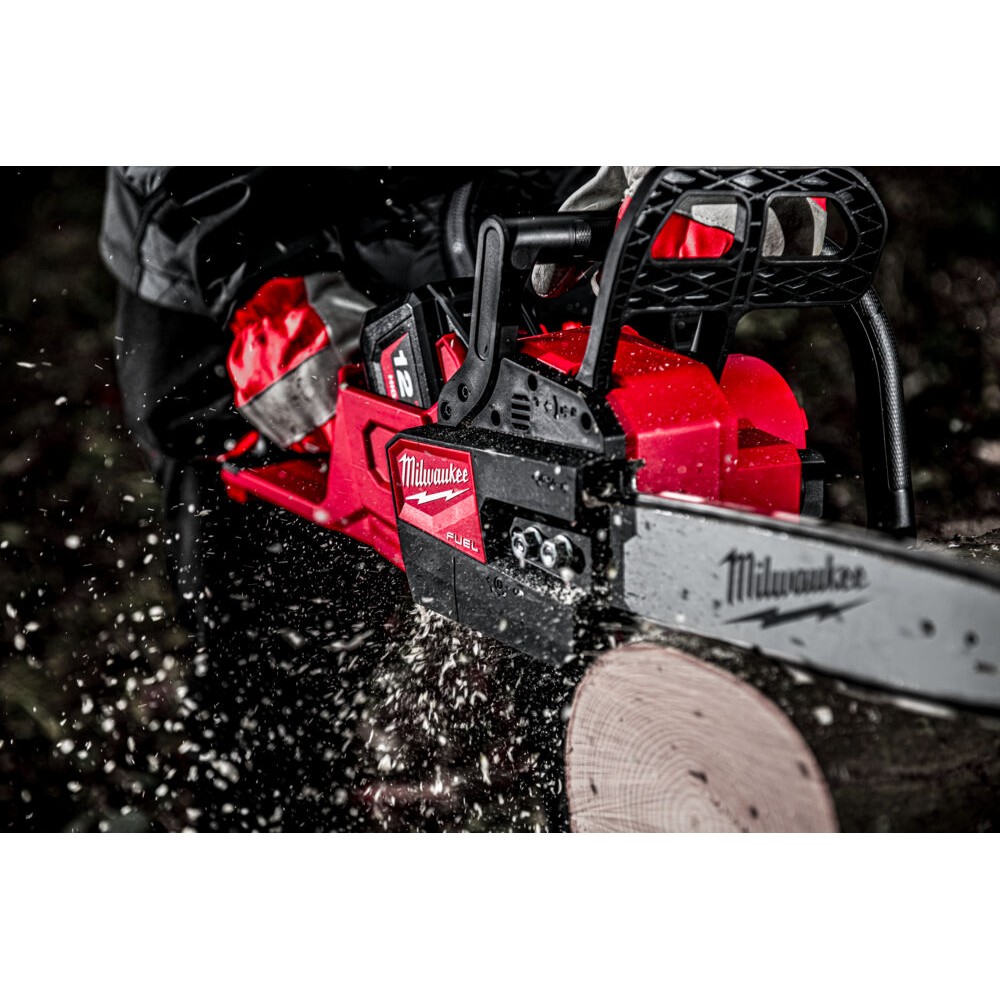 OFERTA PROMOCYJNA MILWAUKEE PILARKA ŁAŃCUCHOWA 30CM M18 FCHSC-122 + 2x 8.0Ah FORGE