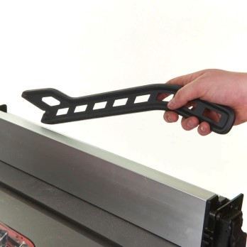 MILWAUKEE STOŁOWA PILARKA TARCZOWA 210MM  Z ONE-KEY M18 FTS210-121B