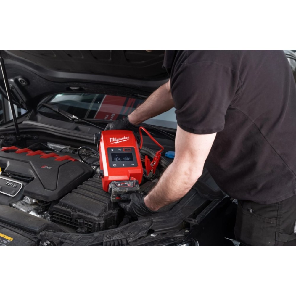 MILWAUKEE URZĄDZENIE ROZRUCHOWE ROZRUSZNIK SAMOCHODOWY M18 JS2000-0