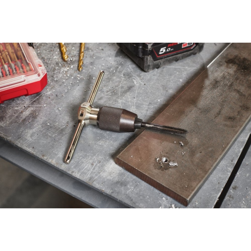 MILWAUKEE ZESTAW GWINTOWNIKÓW I NARZYNEK- 17 ELEMENTÓW