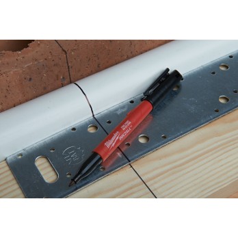 MILWAUKEE ZESTAW ŚWIĄTECZNY 2025 SKRZYNIA NARZĘDZIA RĘCZNE- 7 ELEMENTÓW