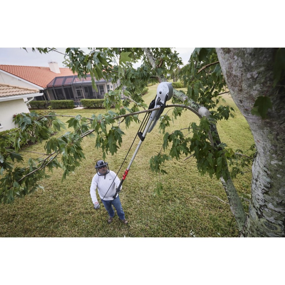 MILWAUKEE PIŁA RĘCZNA TELESKOPOWA 4,9M Z SEKATOREM