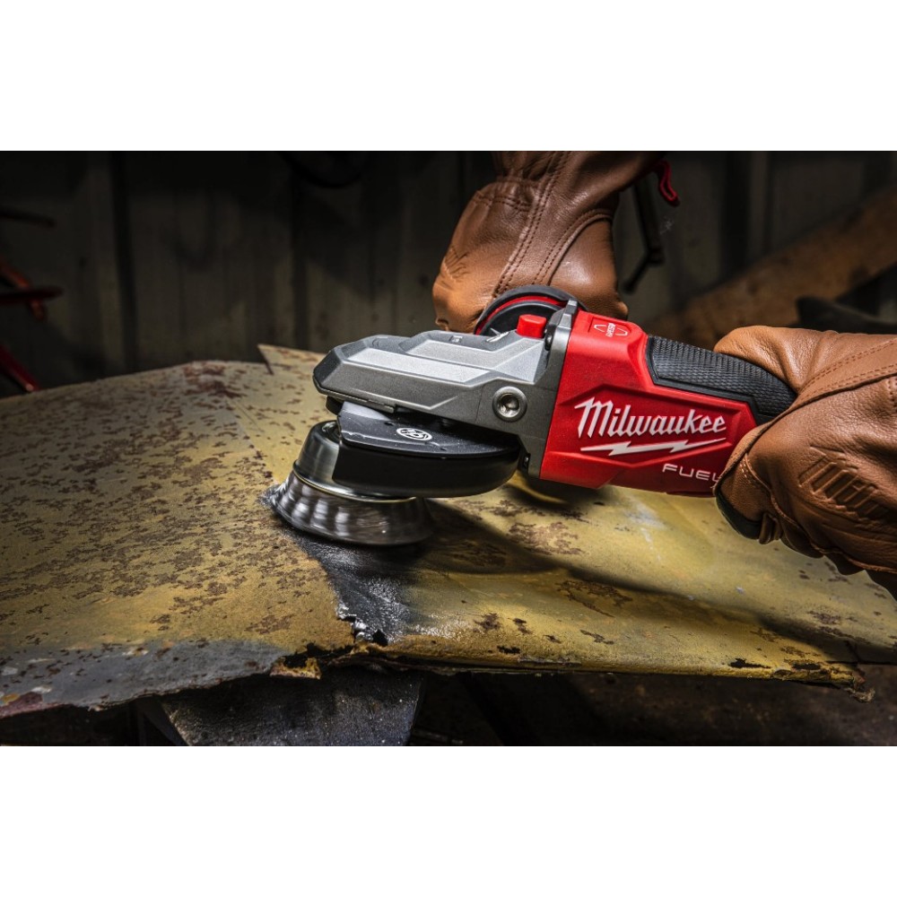 MILWAUKEE SZCZOTKA DRUCIANA GARNKOWA M14 65x18 STAL NIERDZEWNA 0.5- 1 SZT.