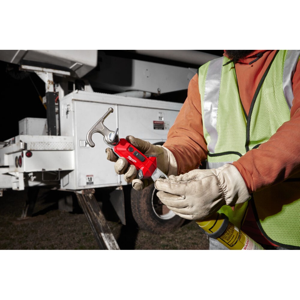 MILWAUKEE LATARKA DO IZOLACYJNYCH PRĘTÓW ROBOCZYCH L4 HSL-301 350Lm