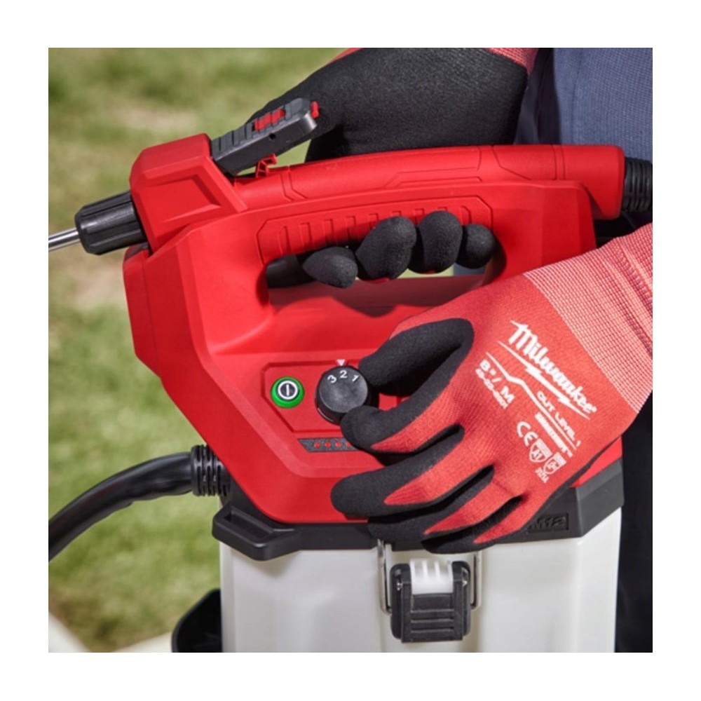 MILWAUKEE OPRYSKIWACZ DO CHEMII 3,7L M12 BHCS3L-0