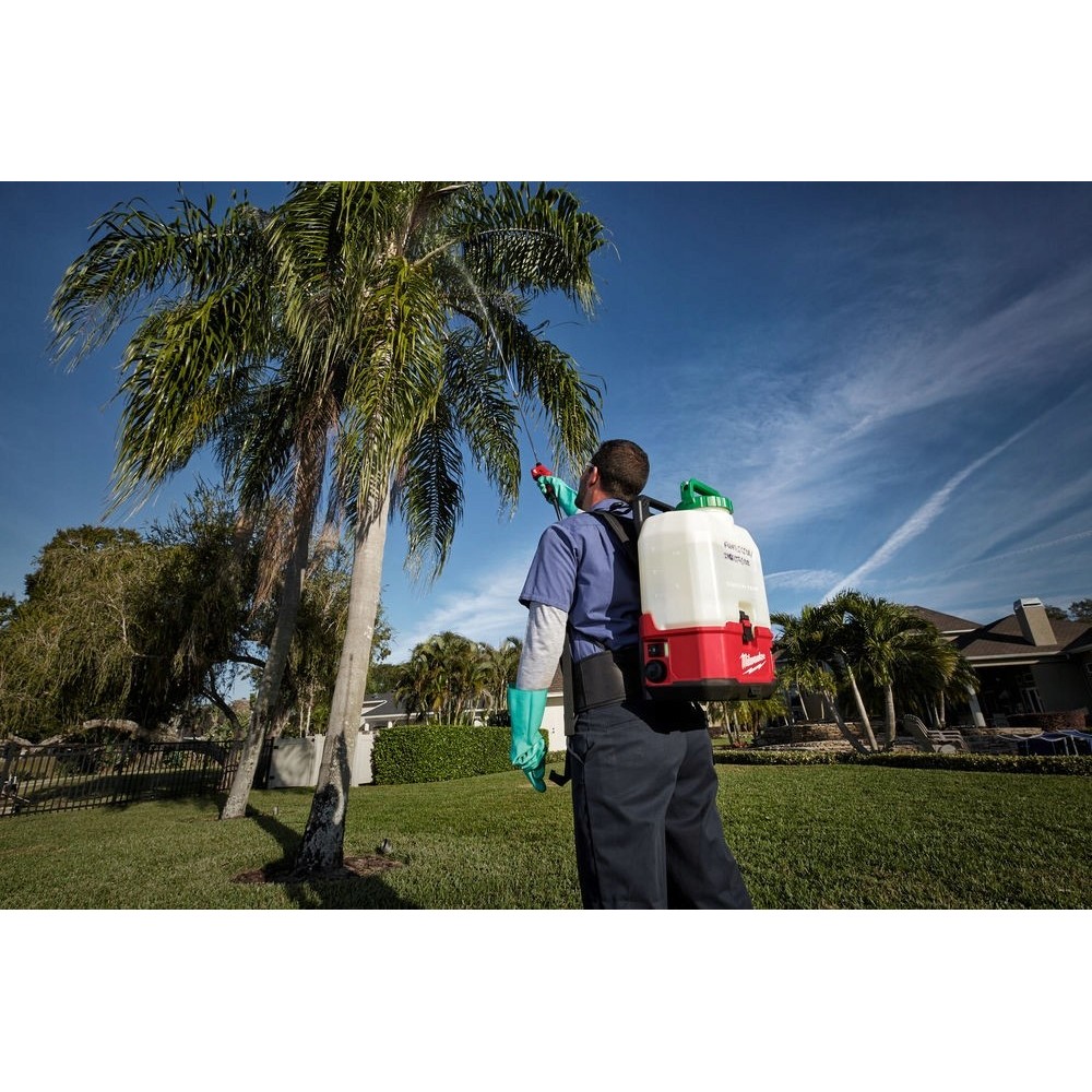 MILWAUKEE OPRYSKIWACZ DO CHEMII 3,7L M12 BHCS3L-0