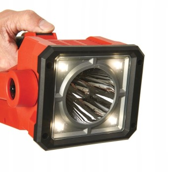 MILWAUKEE M18 SLED LAMPA LATARKA LED REFLEKTOR