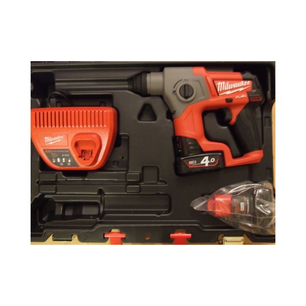 MILWAUKEE M12 CH-402C Młotowiertarka SDS-PL 2x4Ah