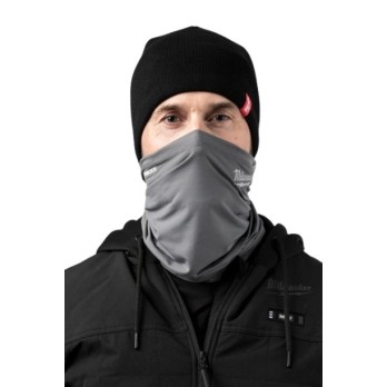 MILWAUKEE ZESTAW CZARNA CZAPKA BNI ZIMOWA LOGO SZARY KOMIN MASKA