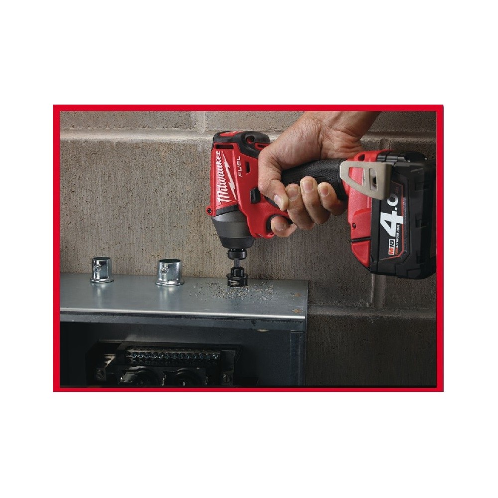 MILWAUKEE OTWORNICA UDAROWA SHOCKWAVE 19MM UCHWYT 1/4